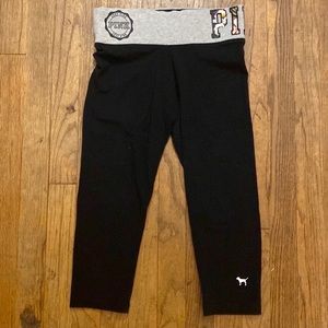 PINK by Victorias Secret Capri black leggings XS